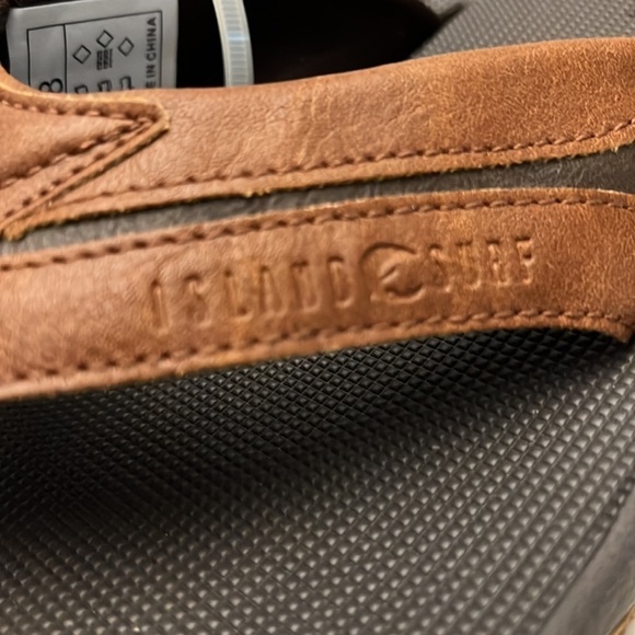 Island Surf Women’s Thong Sandals NWT size 8 - Picture 2 of 8